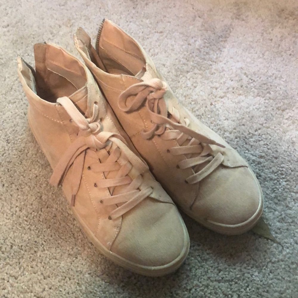 Dv shoes